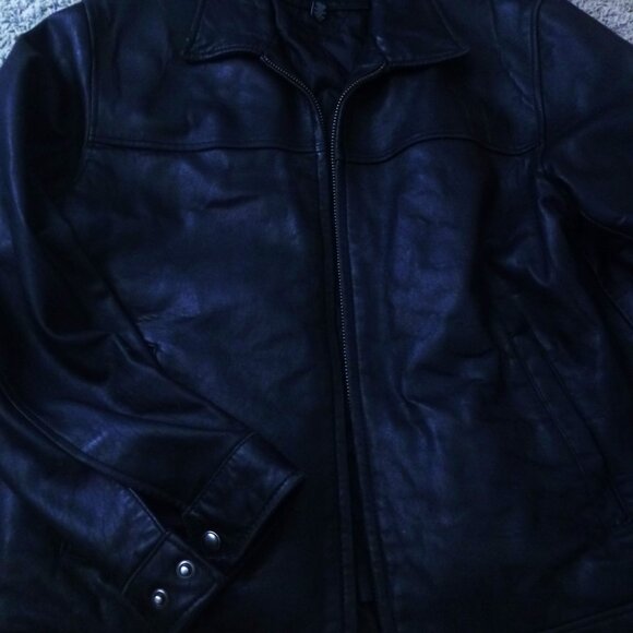 CAMBRIDGE Black Leather Jacket - Picture 7 of 10